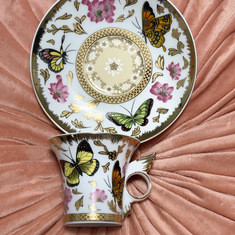 Tea Cup and Saucer 🦋 - Picture 13 of 13